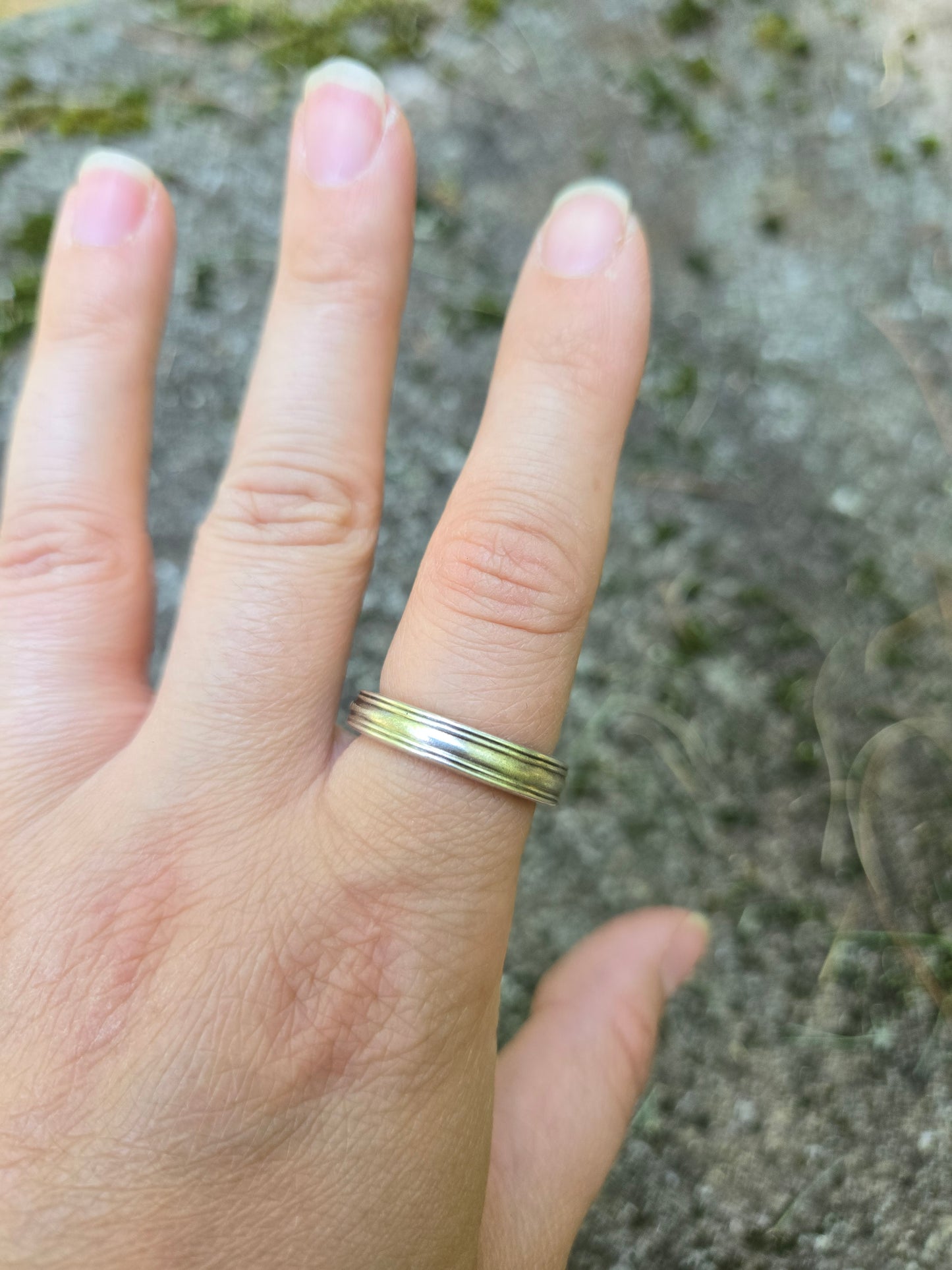 Simple Band Ring - Size 7