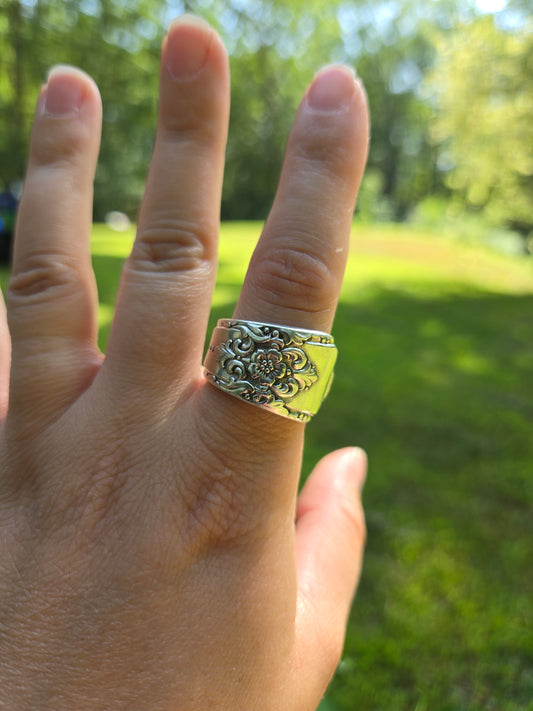 Adoration Ring - Size 9