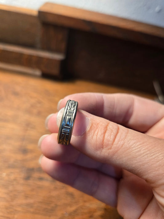 Exquisite Geometric Ring - Size 6