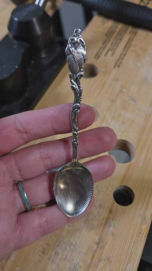 Noveau Lady Saddle Ring - Size 9.5