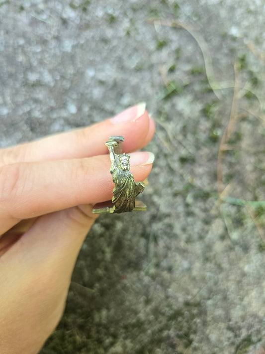 Lady Liberty Ring - Size 8