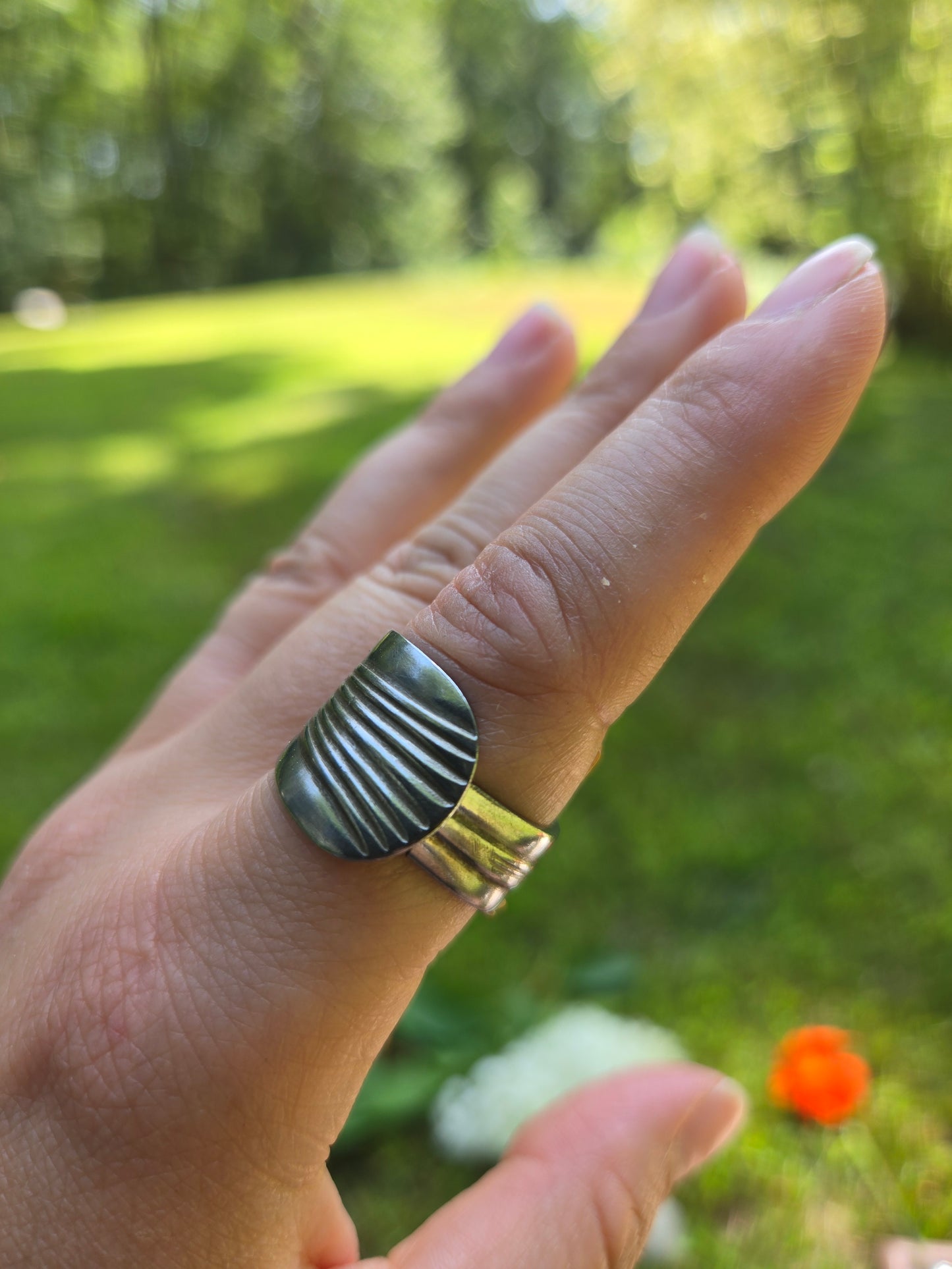 Shelly Spoon Ring - Size 8