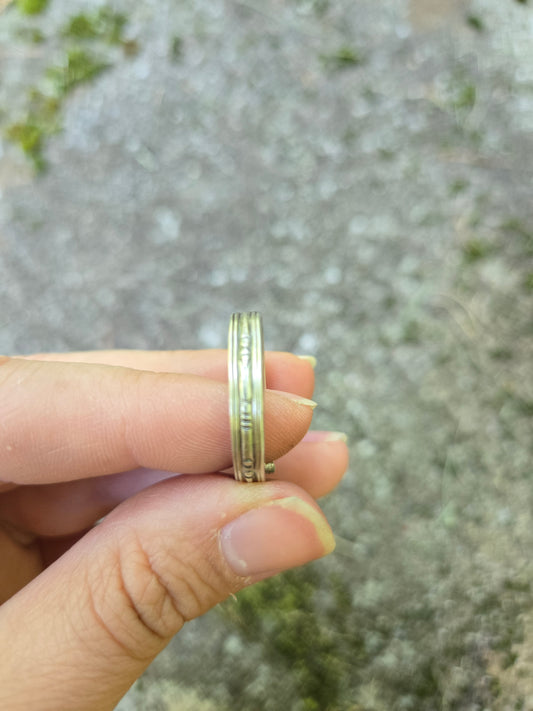 Simple Band Ring - Size 7